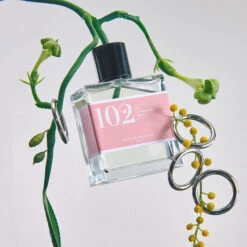 102 Tea, Cardamom, Cedar -Fenty Beauty bon parfumeur 102 tea cardamom cedar 4