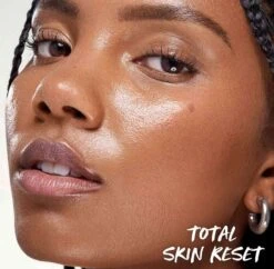 Plump + Juicy Vegan Collagen Spray-On Serum -Fenty Beauty kosas plump juicy vegan collagen spray on serum 2