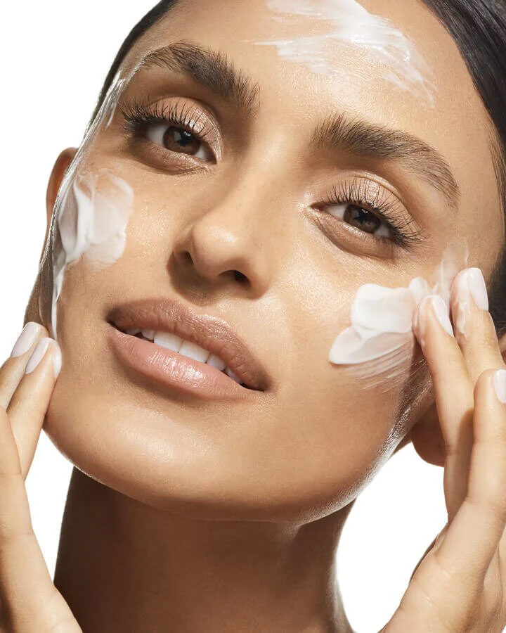 Fenty Beauty -Fenty Beauty RYNC 2 51762.1575941428.1280.1280 77162.1578424235.1280.1280